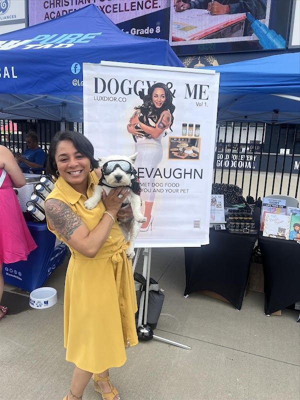 Photo by Lux Dior Co