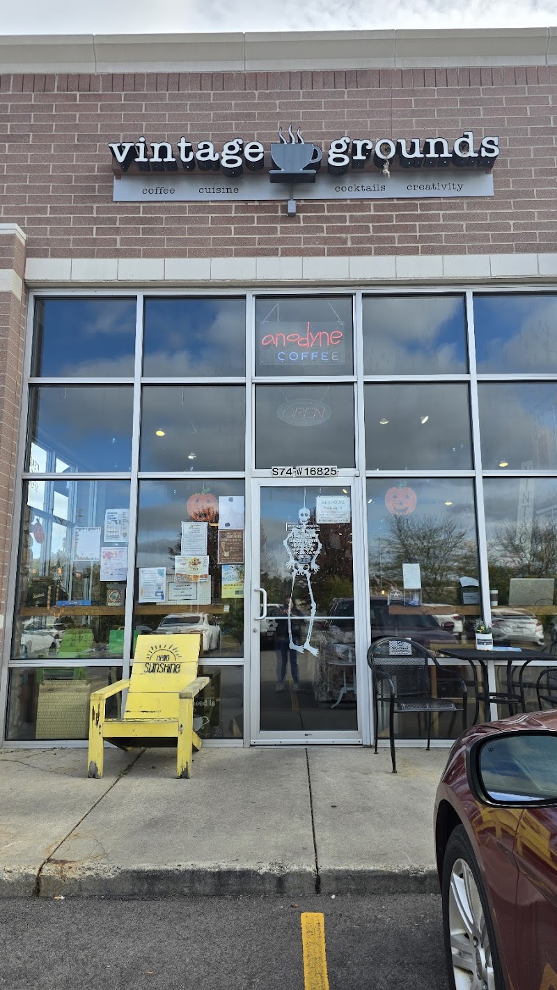 Vintage Grounds Coffeehouse photo 4