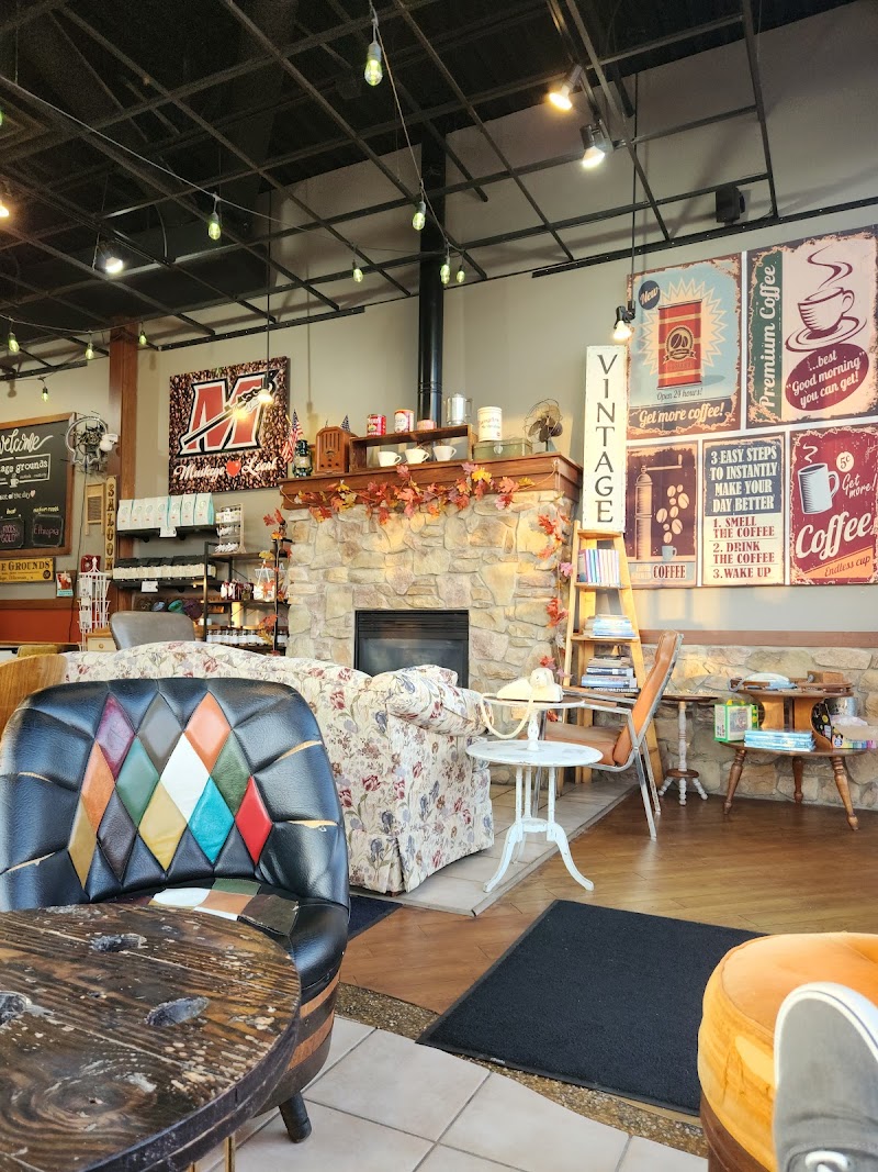 Vintage Grounds Coffeehouse photo 3