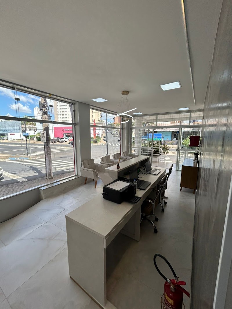 Implante Dentário | Lentes Em Resina | Aparelho Invisível - Oral Sorriso/Uberlândia MG - foto 3