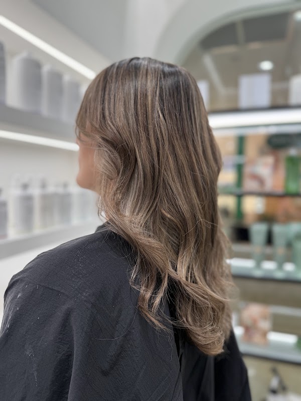 Maya Hair Symphony photo 1