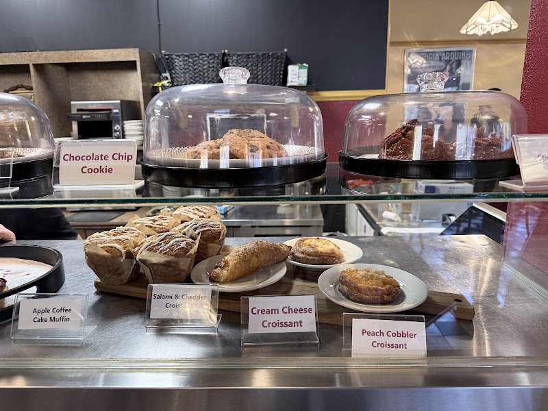 Goose Feathers Cafe & Bakery photo 2