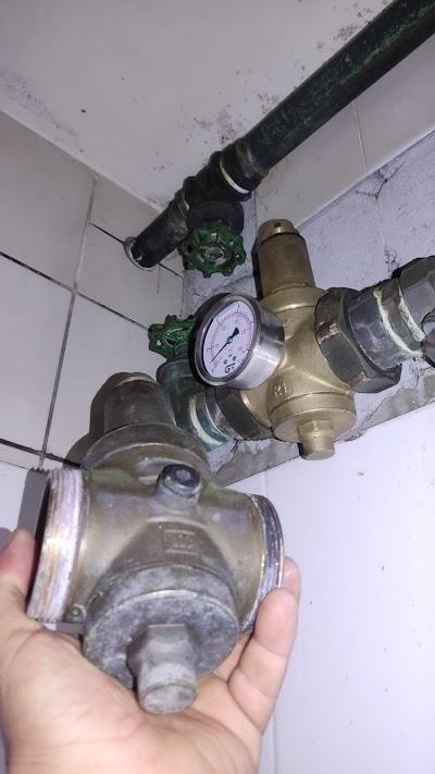 Foto de Bom Negocio Encanadores e Eletricistas (Plantão 24 hrs)