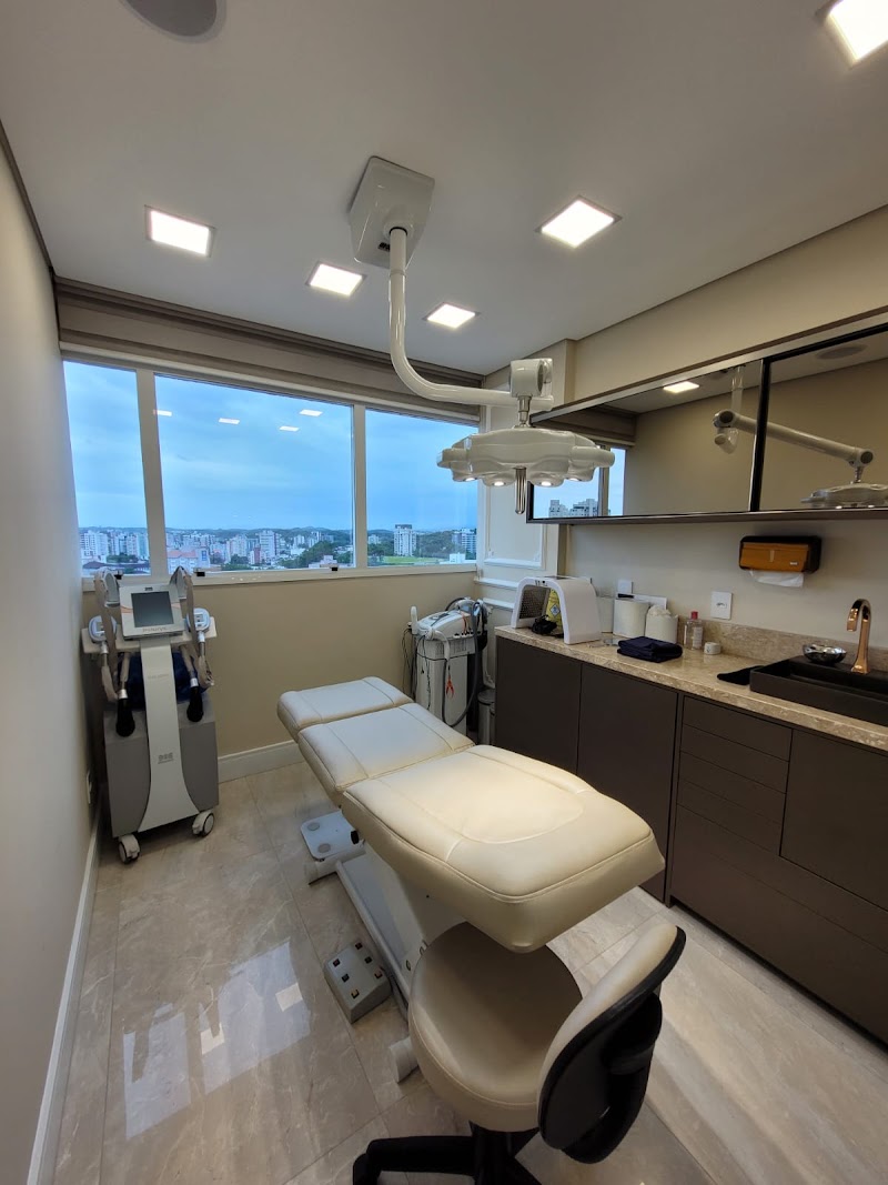 Foto de Dra. Tatiane Malia - Dermatologista