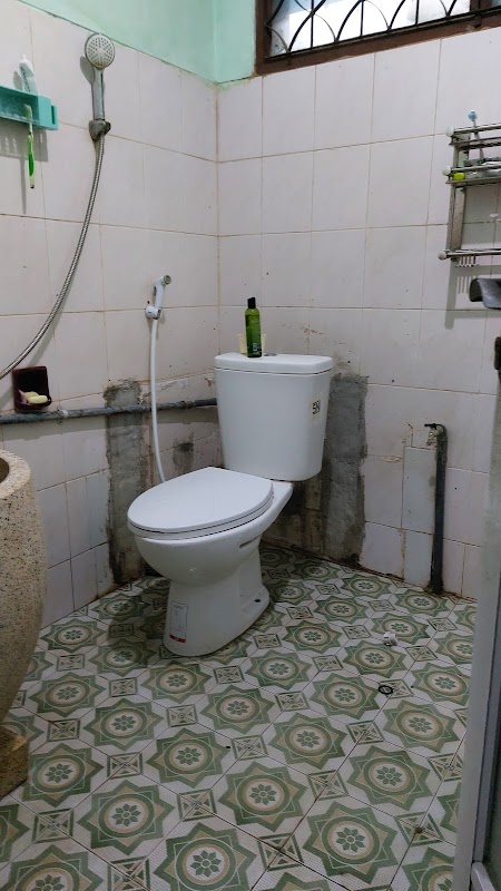 Kost Putra Bu Yeni