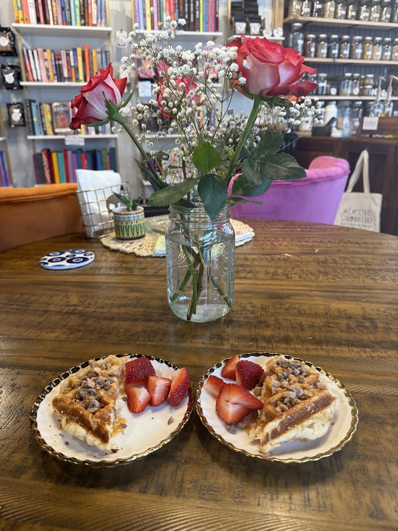 The Electric Strawberry photo 2