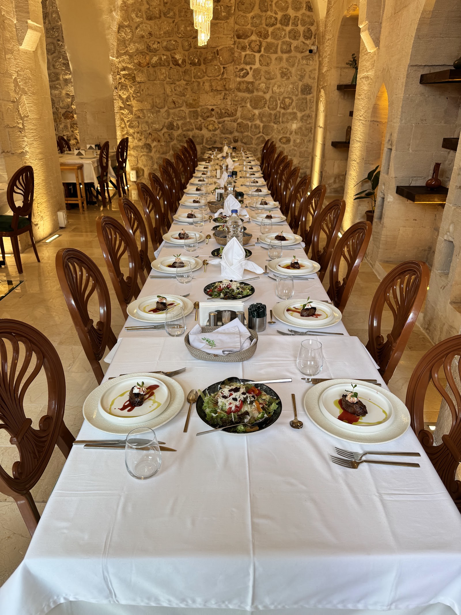 Lummi Restaurant mekanı