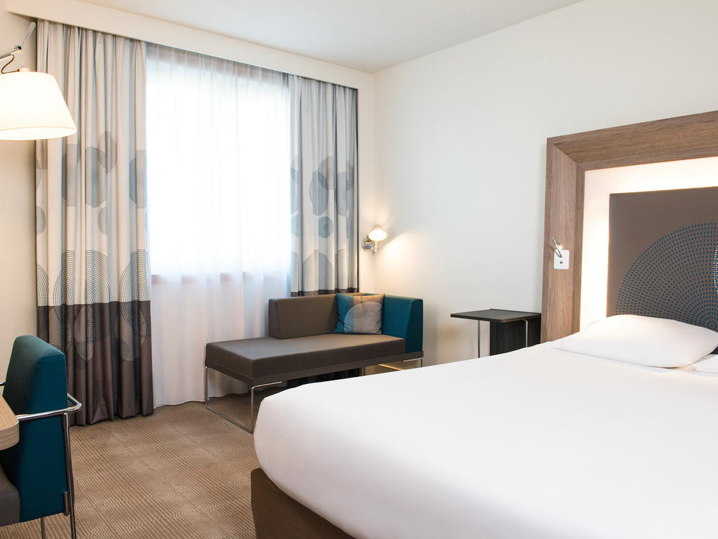 Novotel Brussels City Centre hero