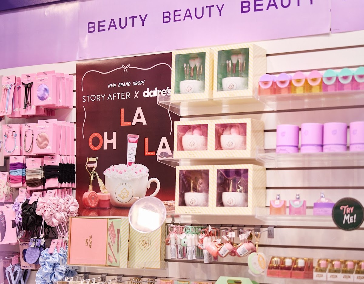 Claire's