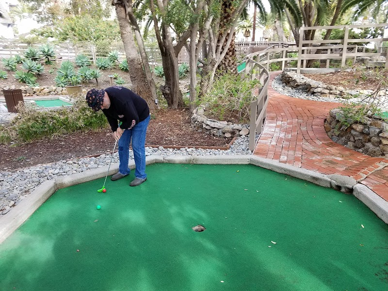 Golf Gardens Mini Golf banner