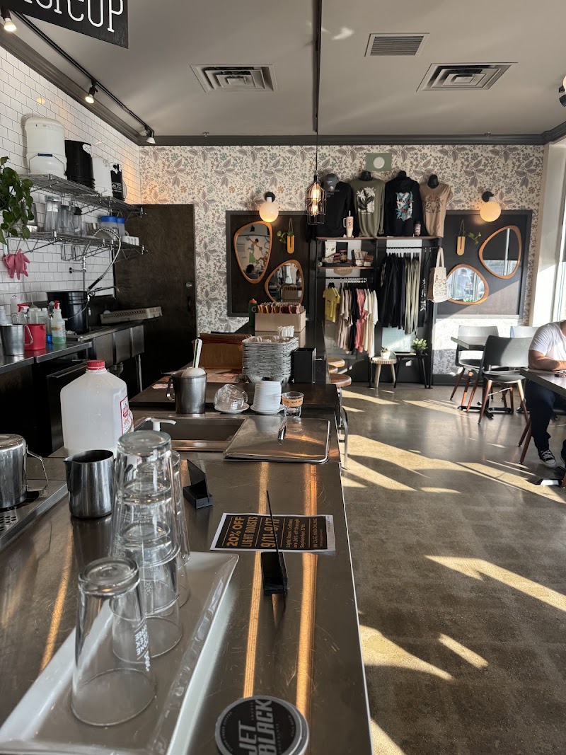 Stone Creek Coffee - Oconomowoc photo 4