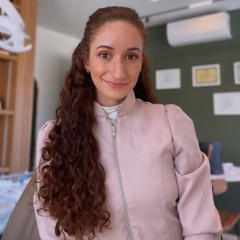 Dra. Fabiane Kwiecinski