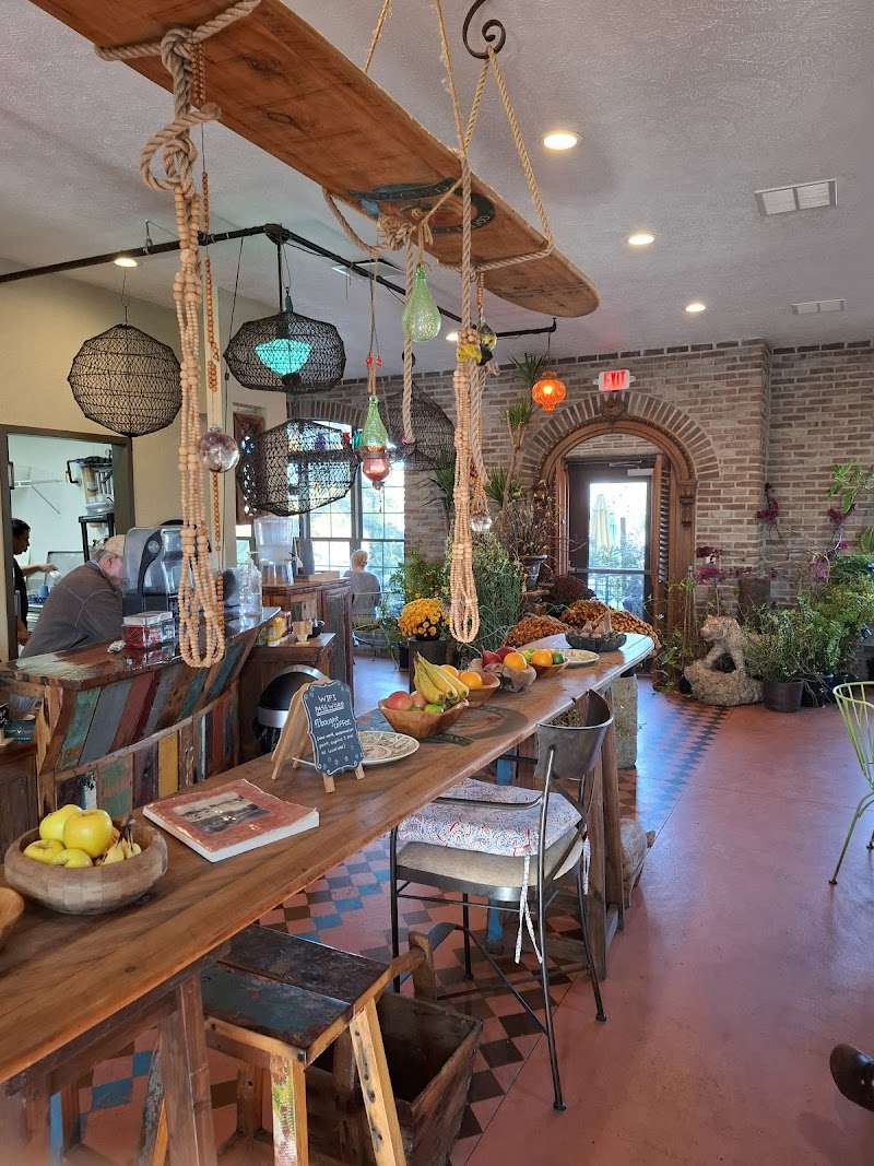 Clifford's Coffee Canal photo 4