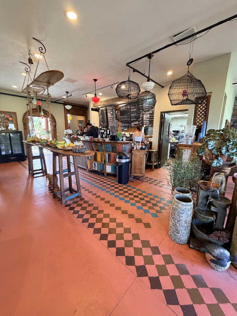 Clifford's Coffee Canal photo 2