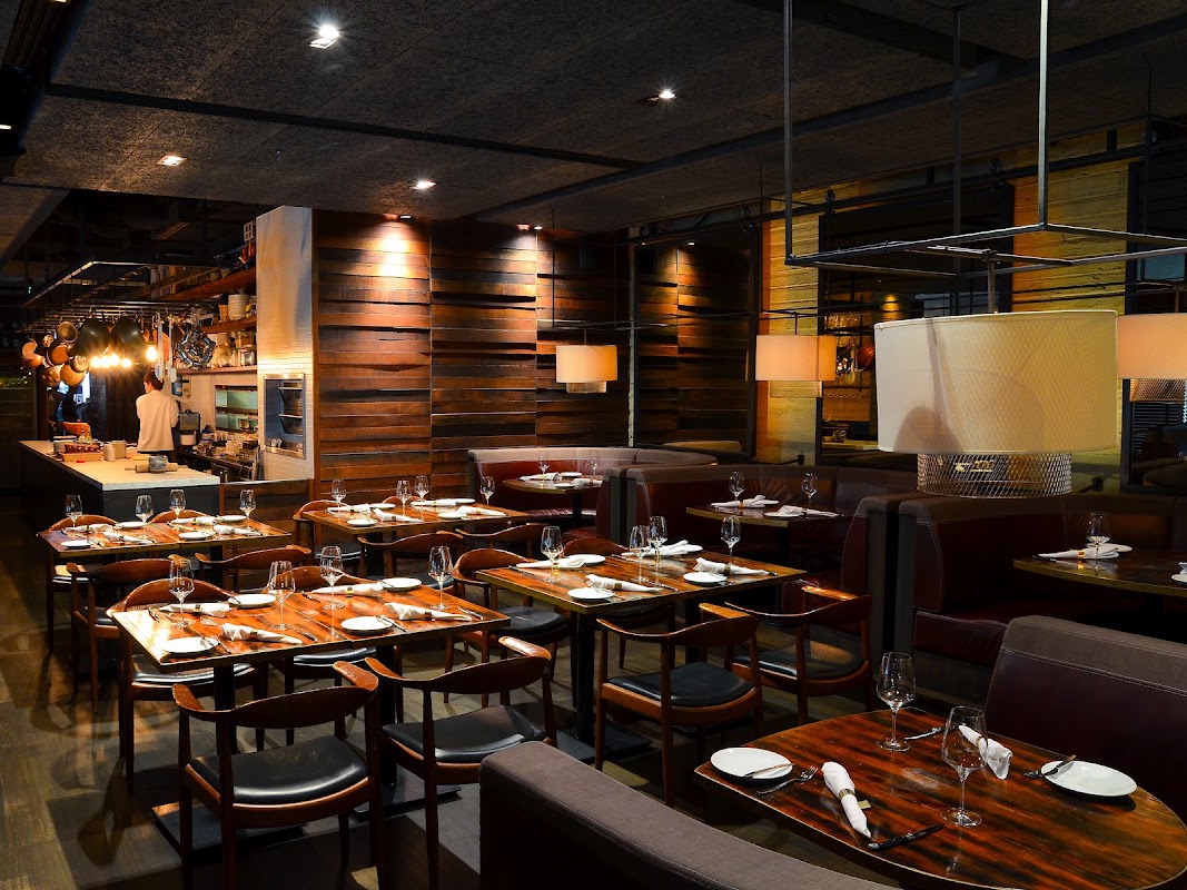 Bedrock Bar & Grill (Somerset)