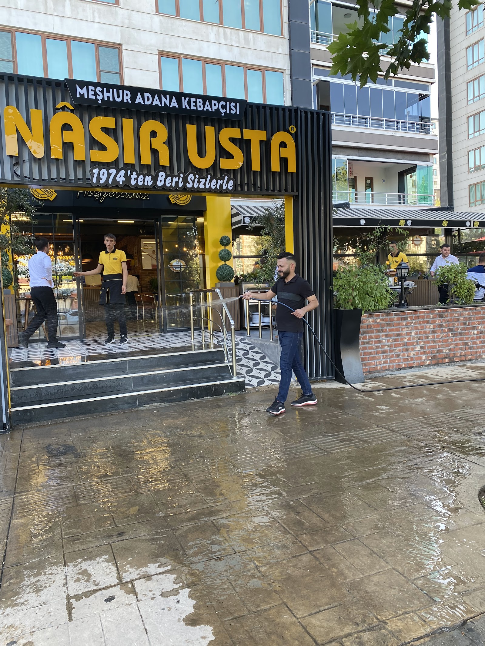 Nasır Usta Adana Kebapçısı Diclekent Şubesi mekanı
