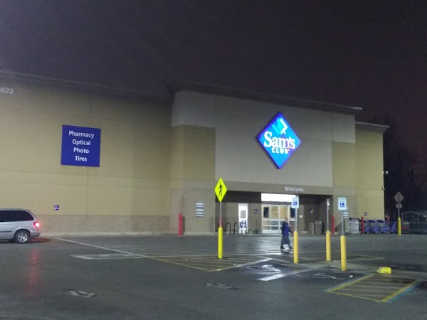 SAM'S CLUB #8276 SNACKBAR exterior