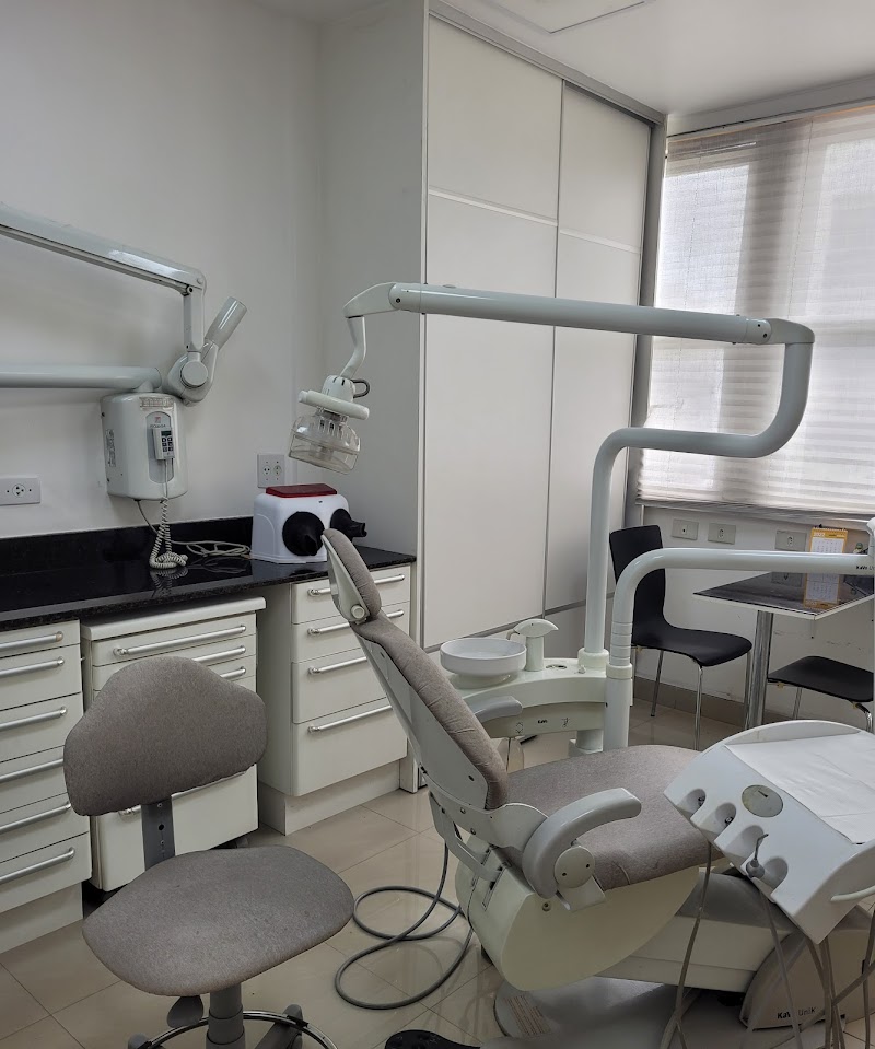 Dra. Ana Carvalho - Endodontia Avançada -Tijuca - foto 2