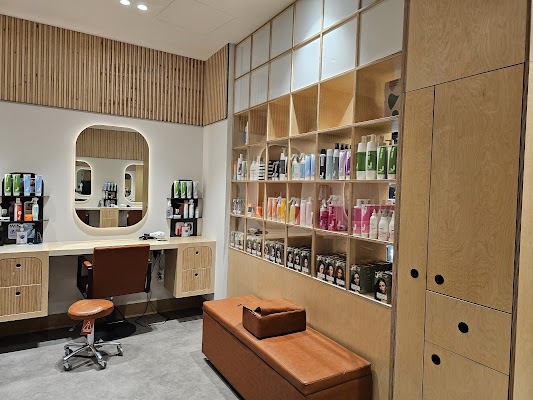 Just Cuts Edmondson Square