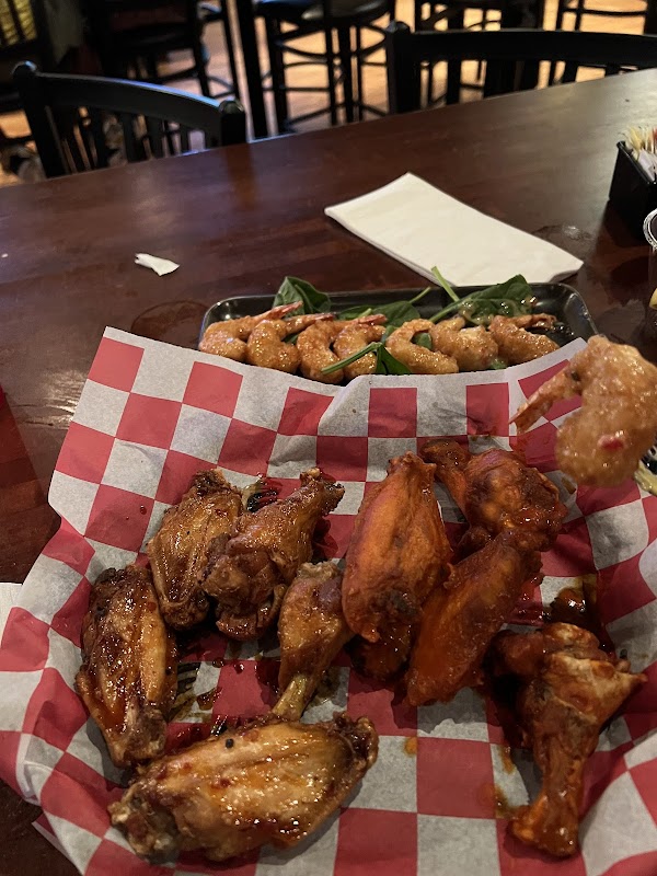 Top Dawg Tavern - Summerville photo 3