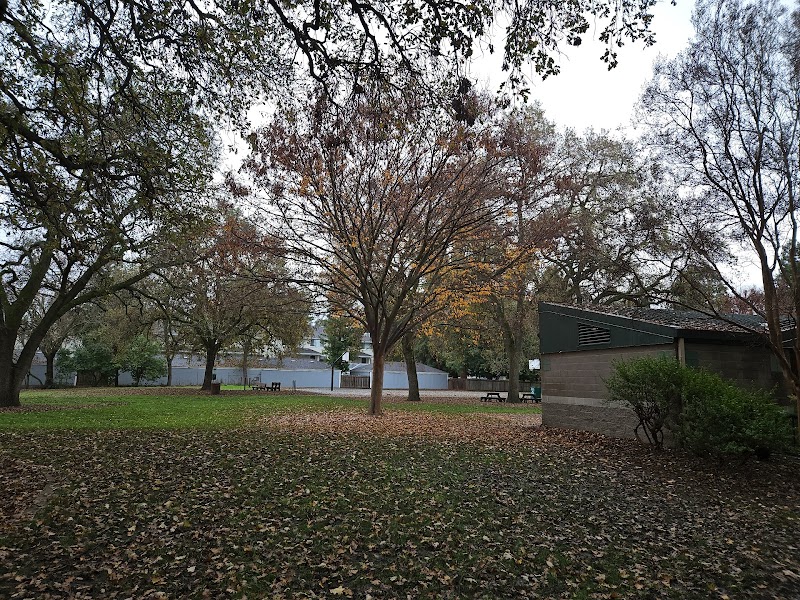 Walden Park photo 2