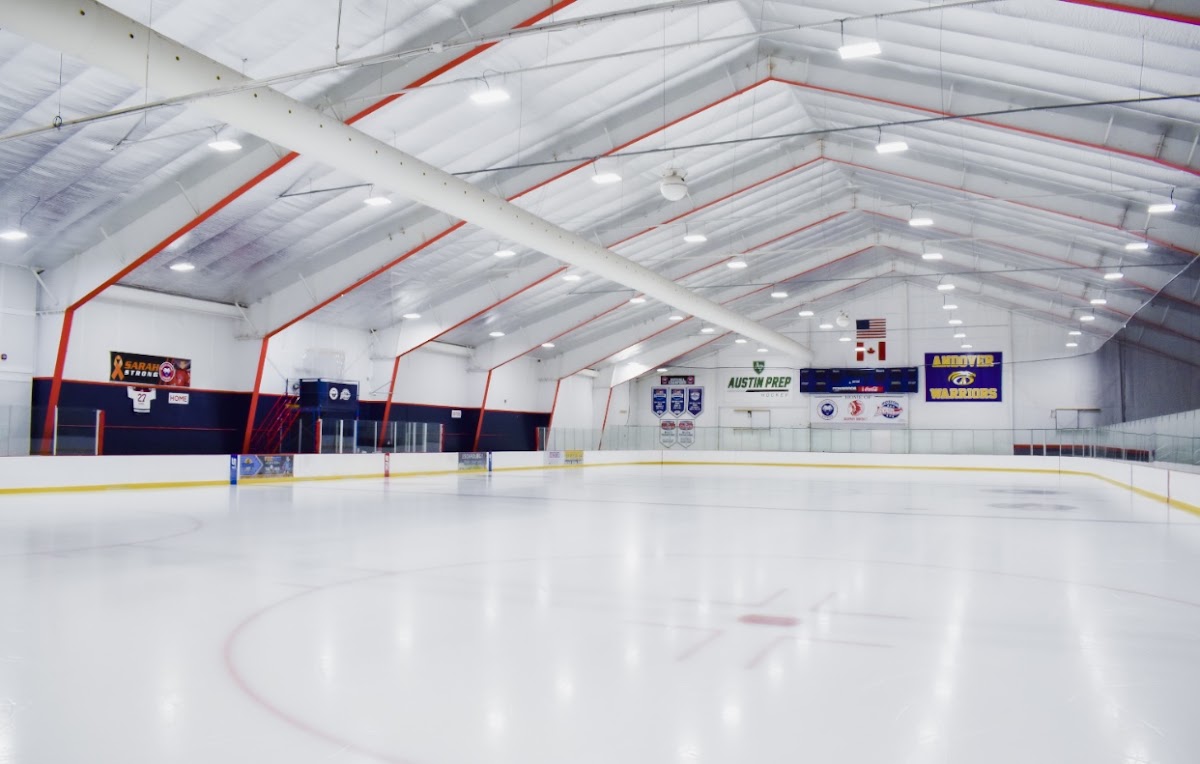 Breakaway Ice Center Tewksbury exterior — Tewksbury, United States