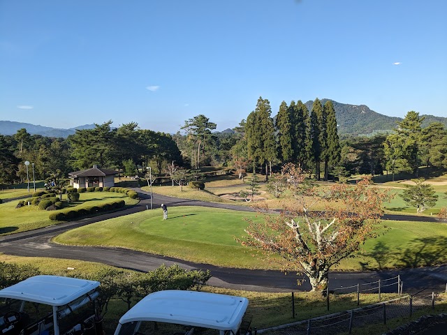 Omi Country Club - Photo 3