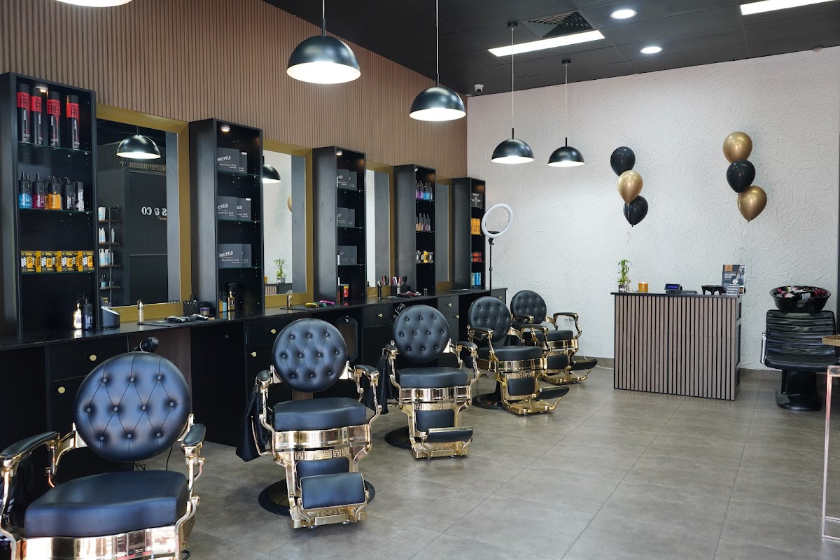 HOUSE OF BARBERS & CO. photo 1