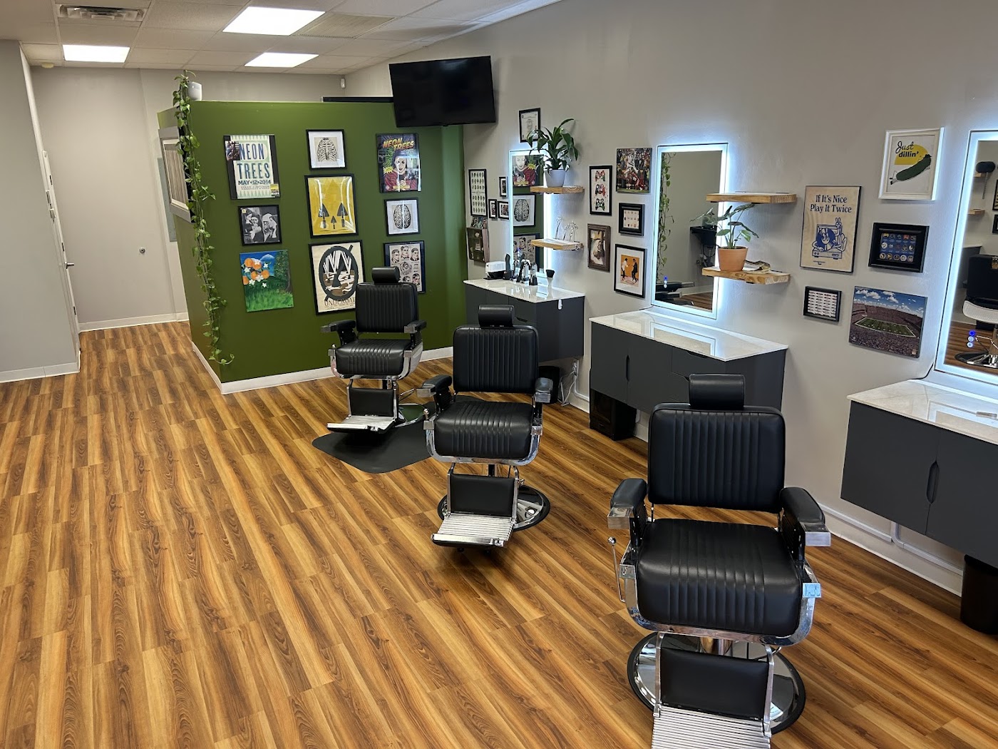 The Local Barber Shop photo 3