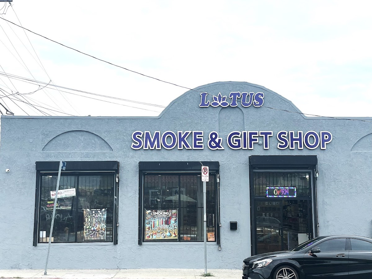 Lotus Smoke & Gift Shop