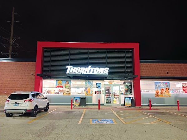 THORNTONS #261161 exterior