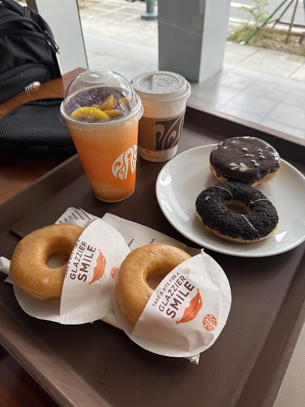 J.Co Donuts and Coffee, Park Triangle