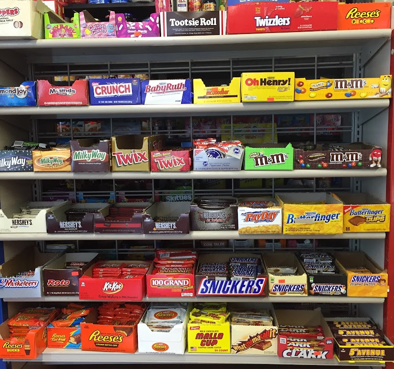 Bill's Variety photo 4