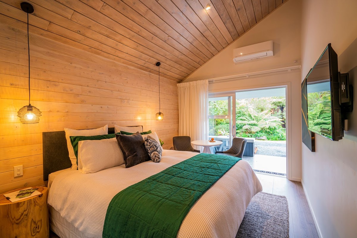 Wairua Lodge - Rainforest River Retreat — 3