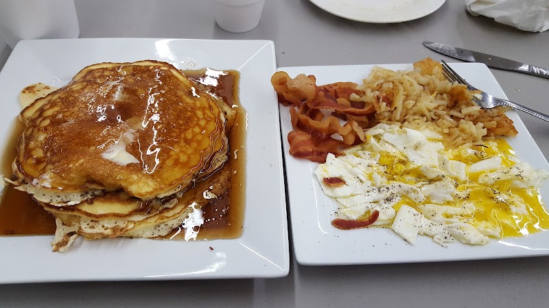 Hard Hat Cafe LLC photo 2