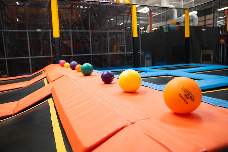 Uptown Jungle Fun Park — interior