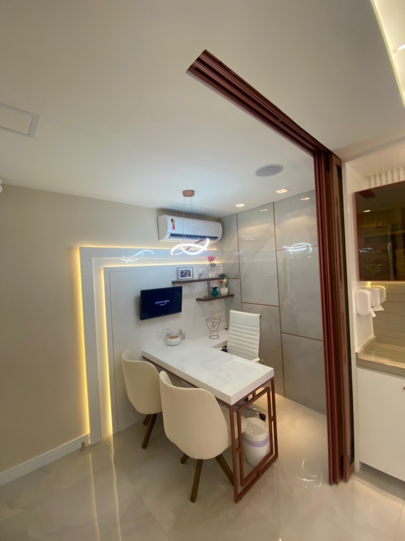 Dra. Bruna Sousa - Cirurgiã-Dentista. - foto 2