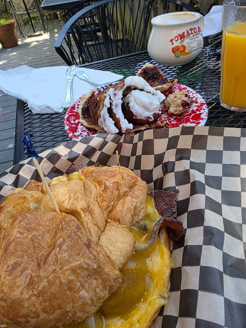 The Courtyard Cafe photo 2