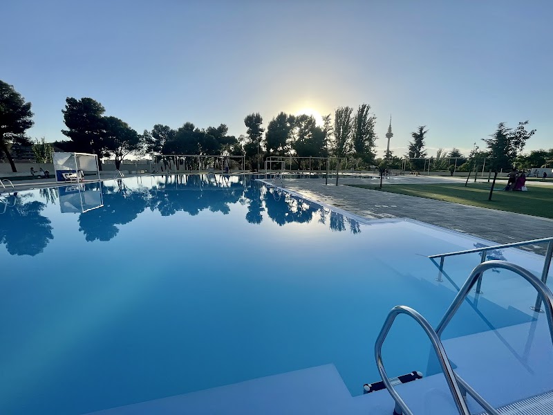 Centro Deportivo Municipal la Elipa