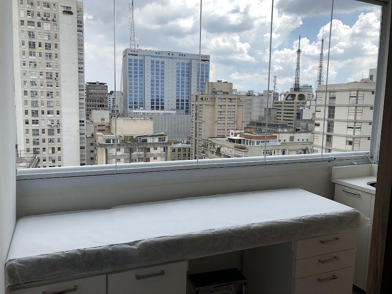 Dr. Guilherme Honda Saito - Especialista em Pé e Tornozelo em SP