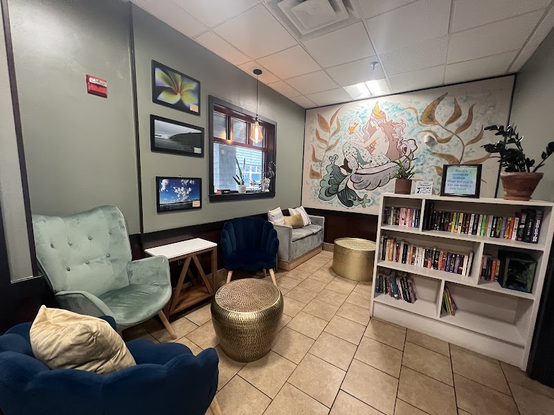 Queen of Cups photo 4