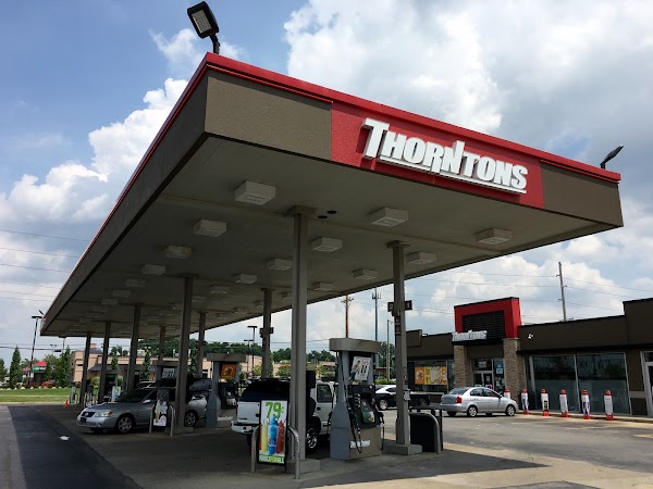 THORNTONS #261057 exterior