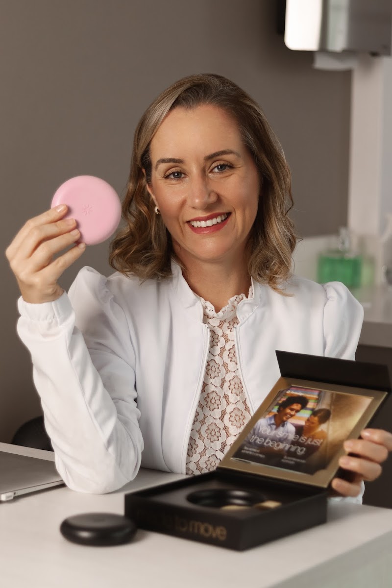 Dra Manuela Zasso⎮Ortodontista⎮Invisalign