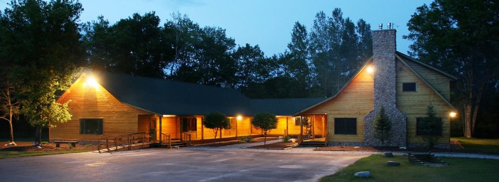 Cedar Hollow Lodge