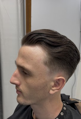 Late Nite Cutz photo 3