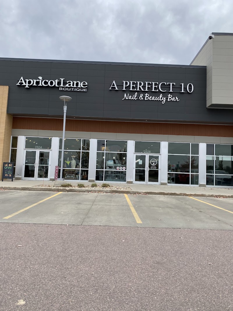 A Perfect 10 Nail & Beauty Bar Lake Lorraine