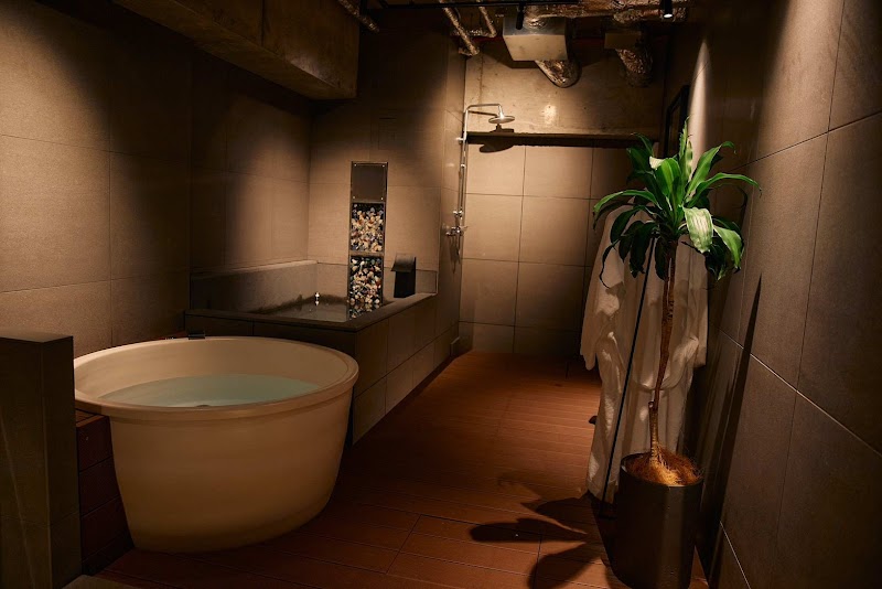 LOCA THE CLASS. 別館（ロカ ザ クラス ベッカン）会員制完全個室サウナ 3