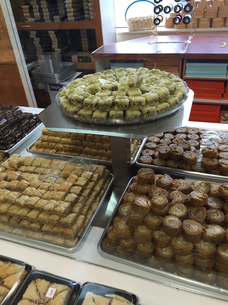 Arz Fine Foods photo 4