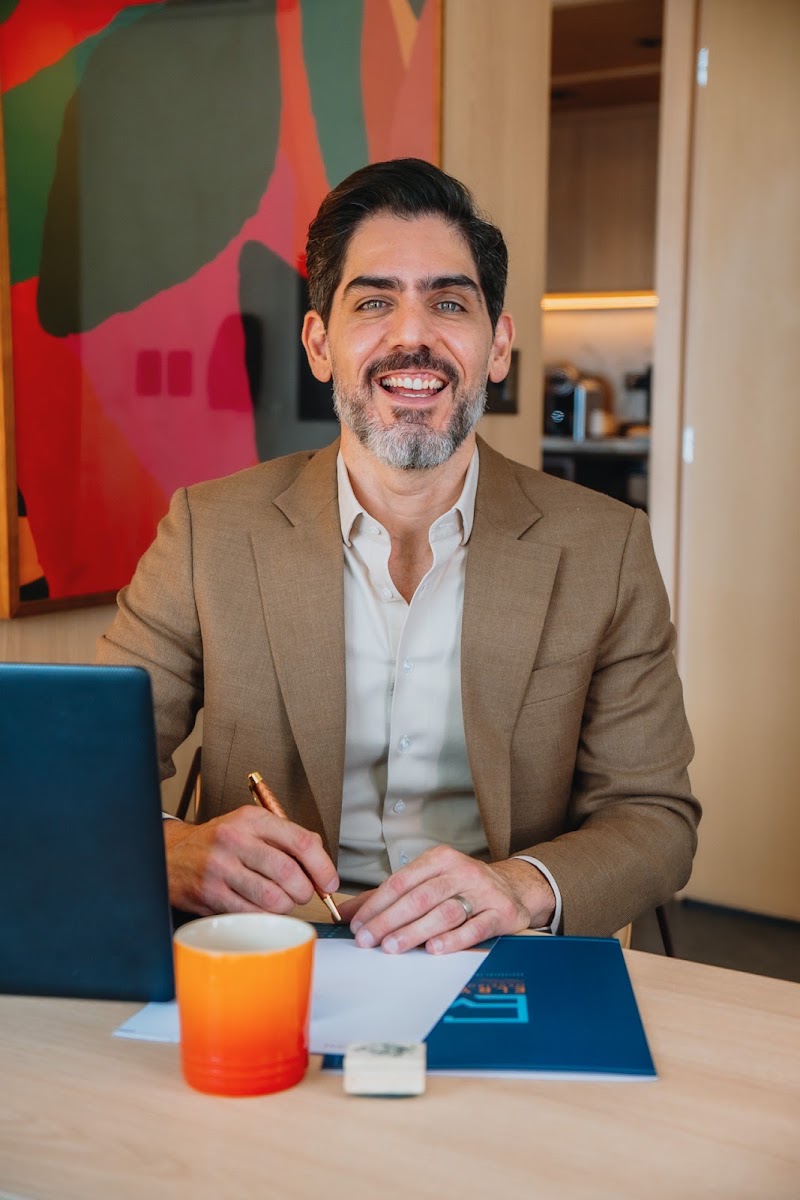 Dr. Elry Medeiros | Cardiologista em São Paulo