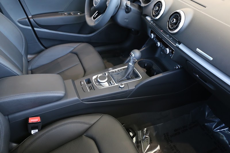 Audi Nashville Service Center